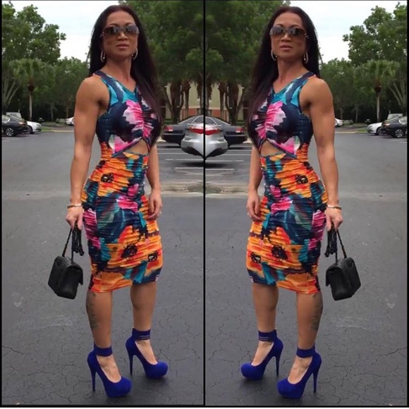 Dresses & Skirts - Dress